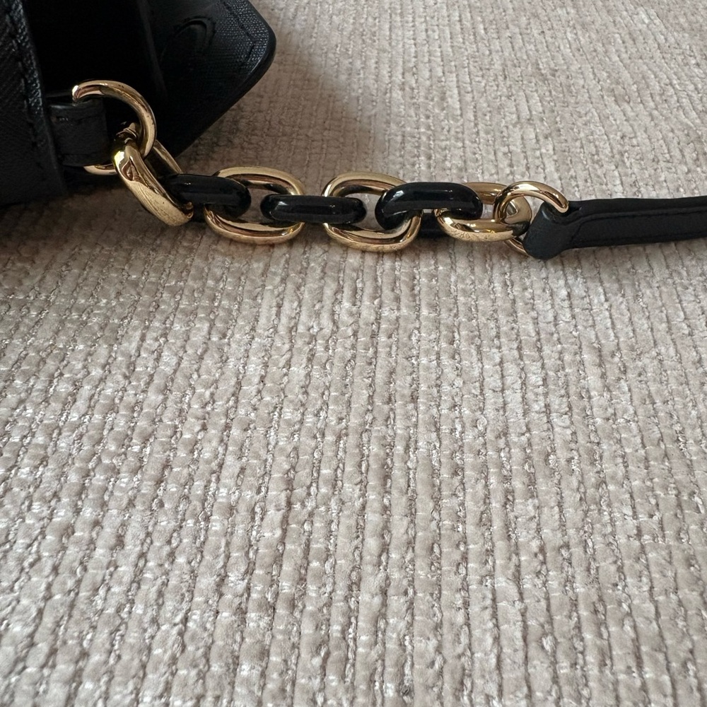 Michael Kors Sofia small Crossbody Bag - Picture 7 of 9
